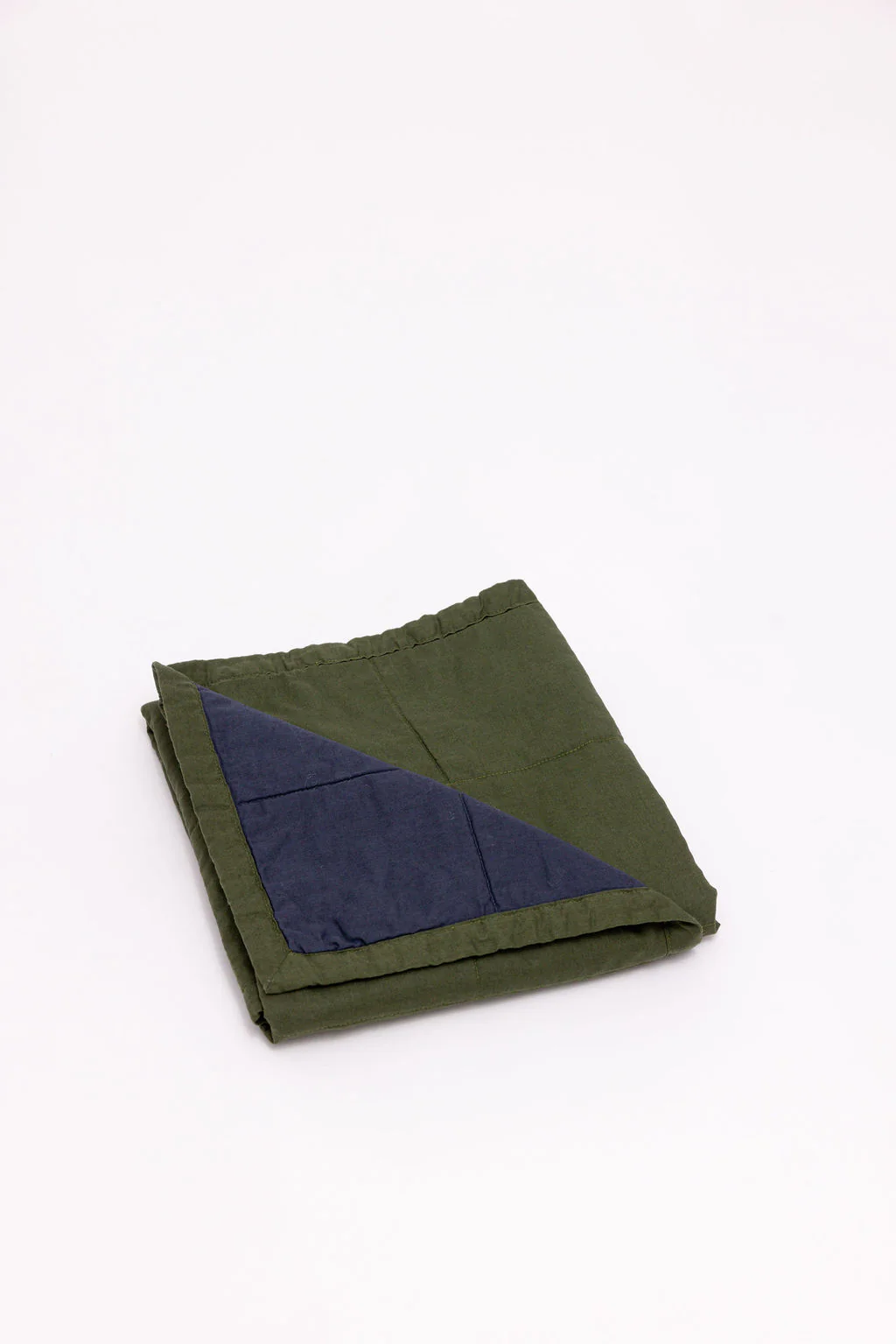 Bushwren/Jacarina - Linen Quilted Blanket